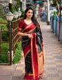 Comely Navy Blue Soft Silk Saree With Magnetic Blouse Piece