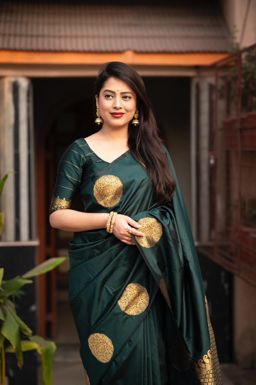 Girlish Dark Green Soft Silk Saree With Super classy Blouse Piece