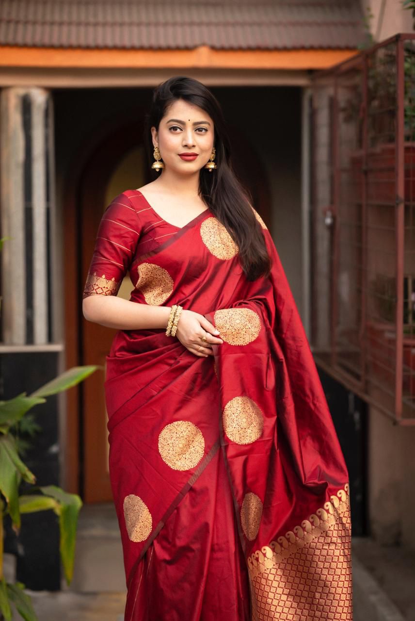 Unequalled Maroon Soft Silk Saree With Inimitable Blouse Piece