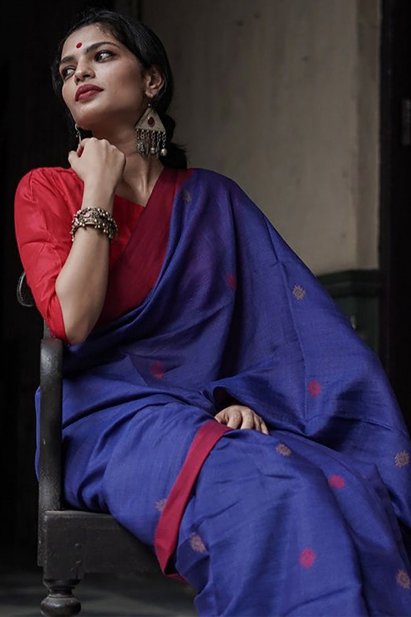 Tremendous Blue Cotton Silk Saree With Ravishing Blouse Piece