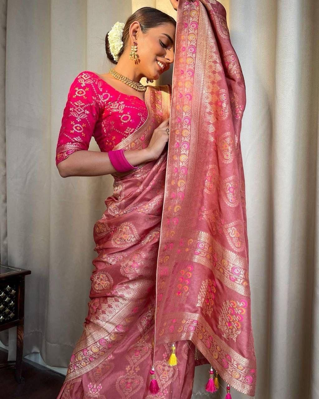 Confounding Peach Soft Silk Saree With Majestic Blouse Piece