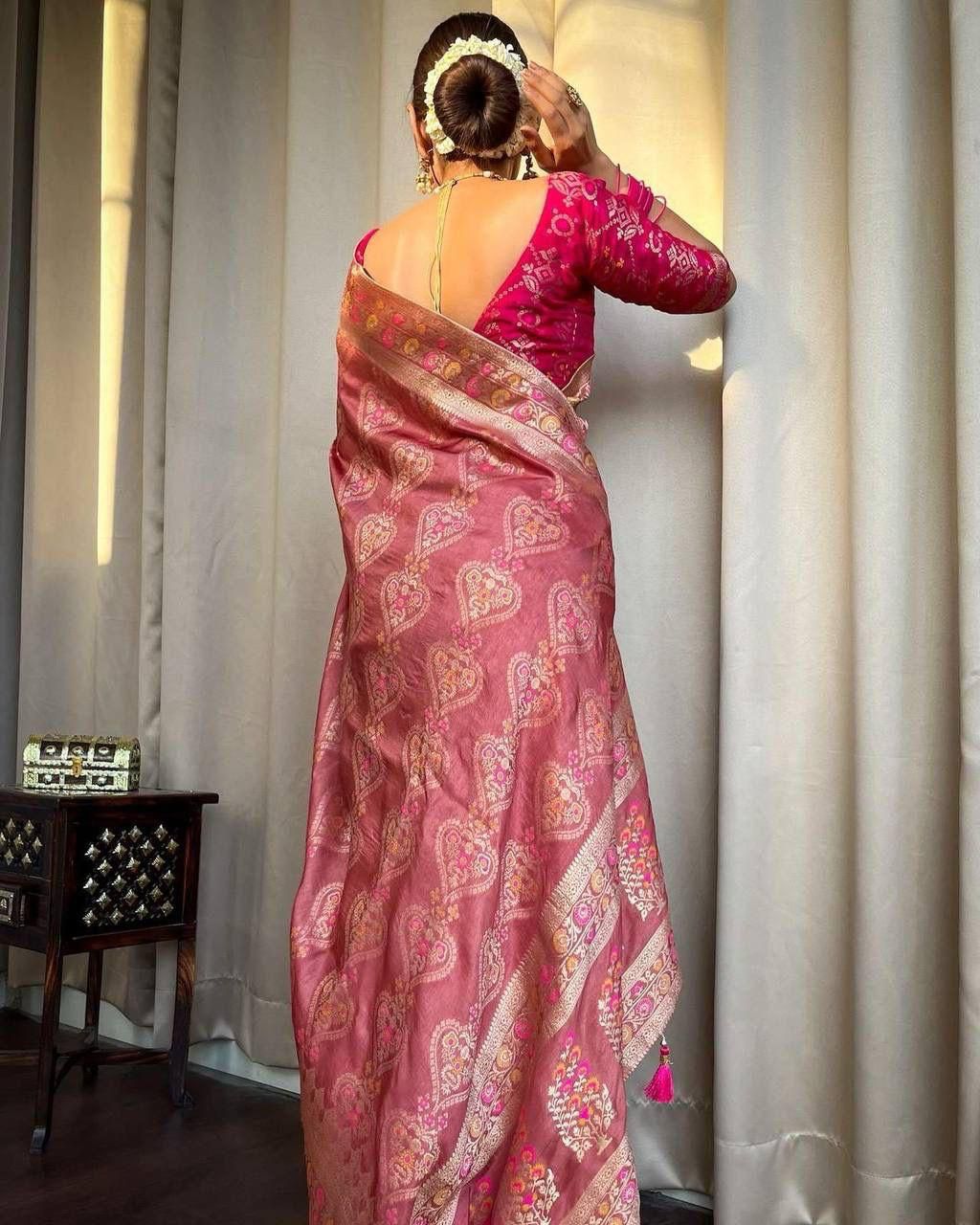 Confounding Peach Soft Silk Saree With Majestic Blouse Piece