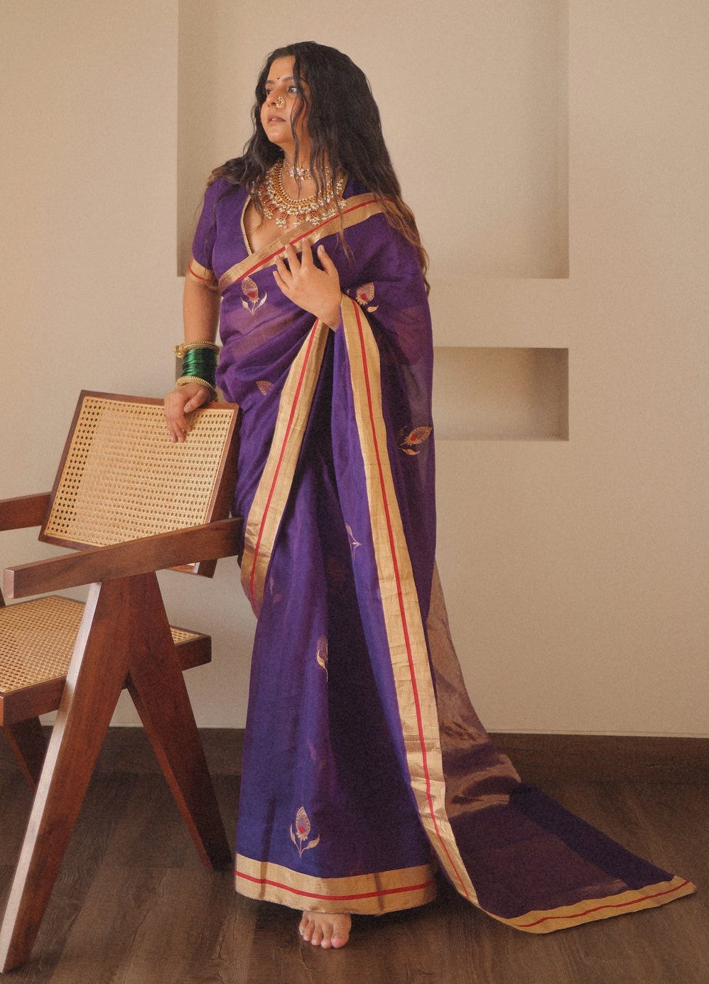 Lassitude Purple Cotton Silk Saree With Scrumptious Blouse Piece