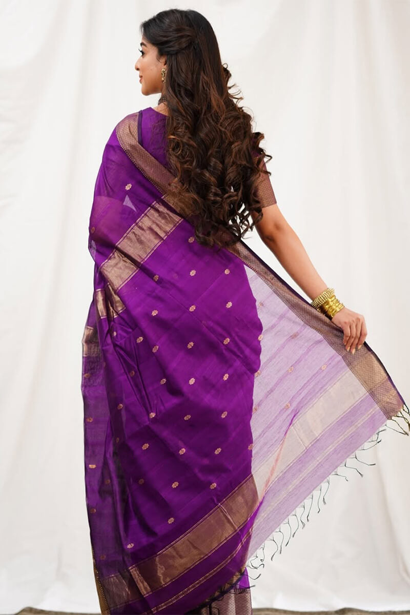 Inimitable Magenta Cotton Silk Saree With Effulgent Blouse Piece