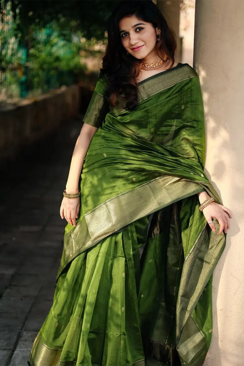 Alluring Purple Green Silk Saree With Vivacious Blouse Piece