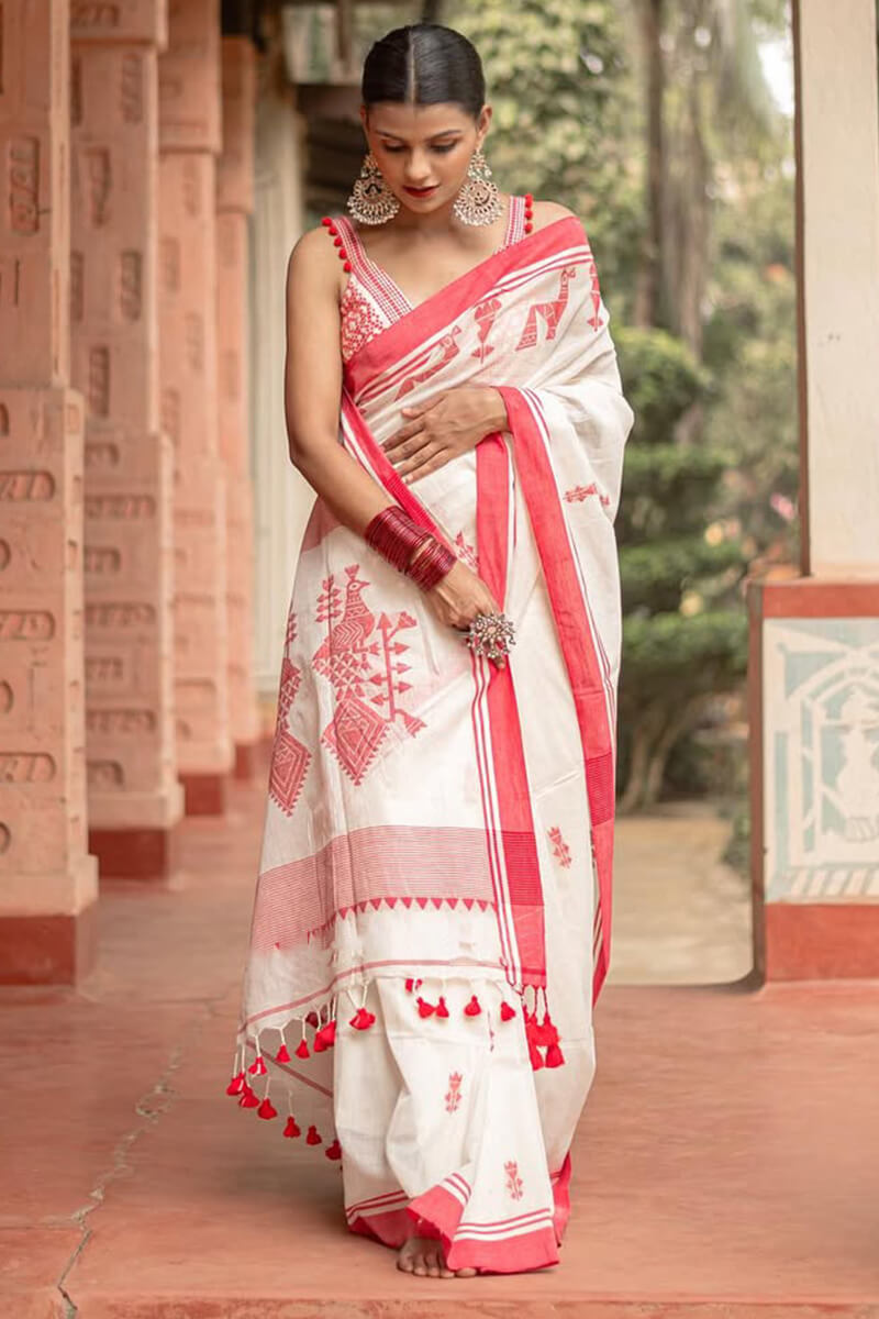 Transcendent Off White Cotton Silk Saree With Felicitous Blouse Piece