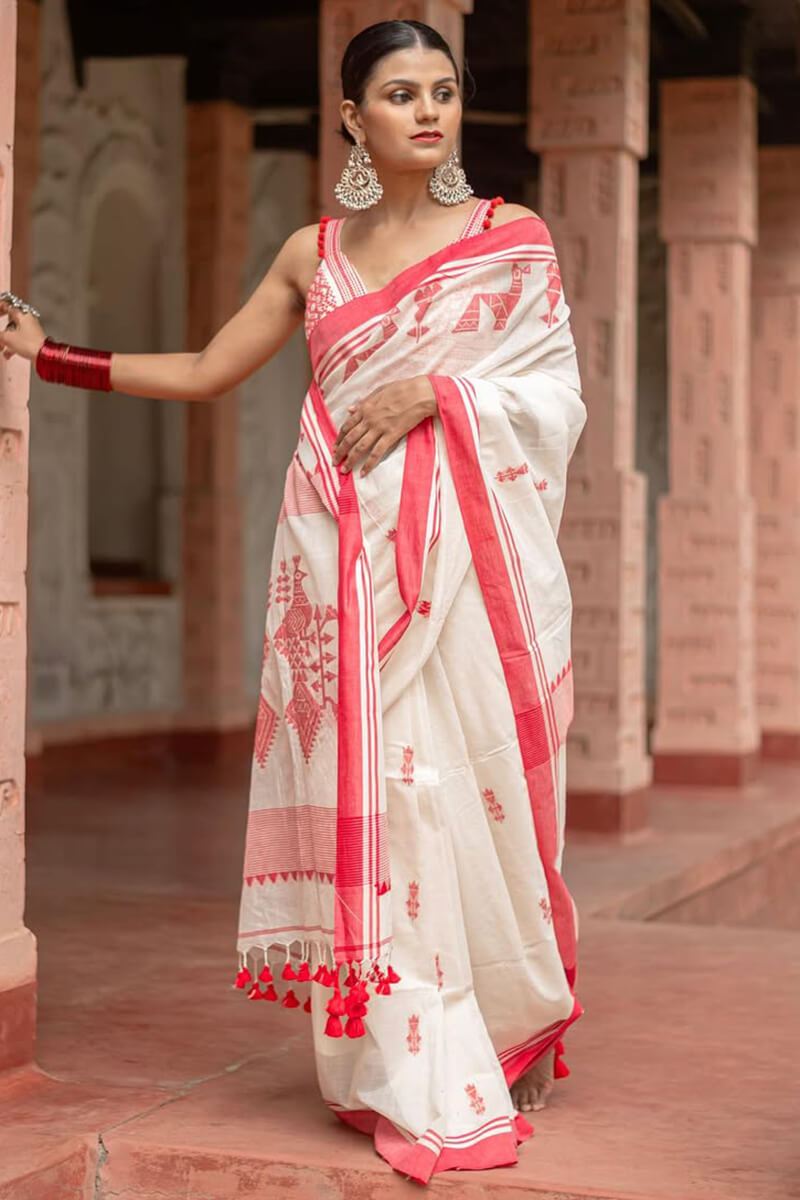 Transcendent Off White Cotton Silk Saree With Felicitous Blouse Piece