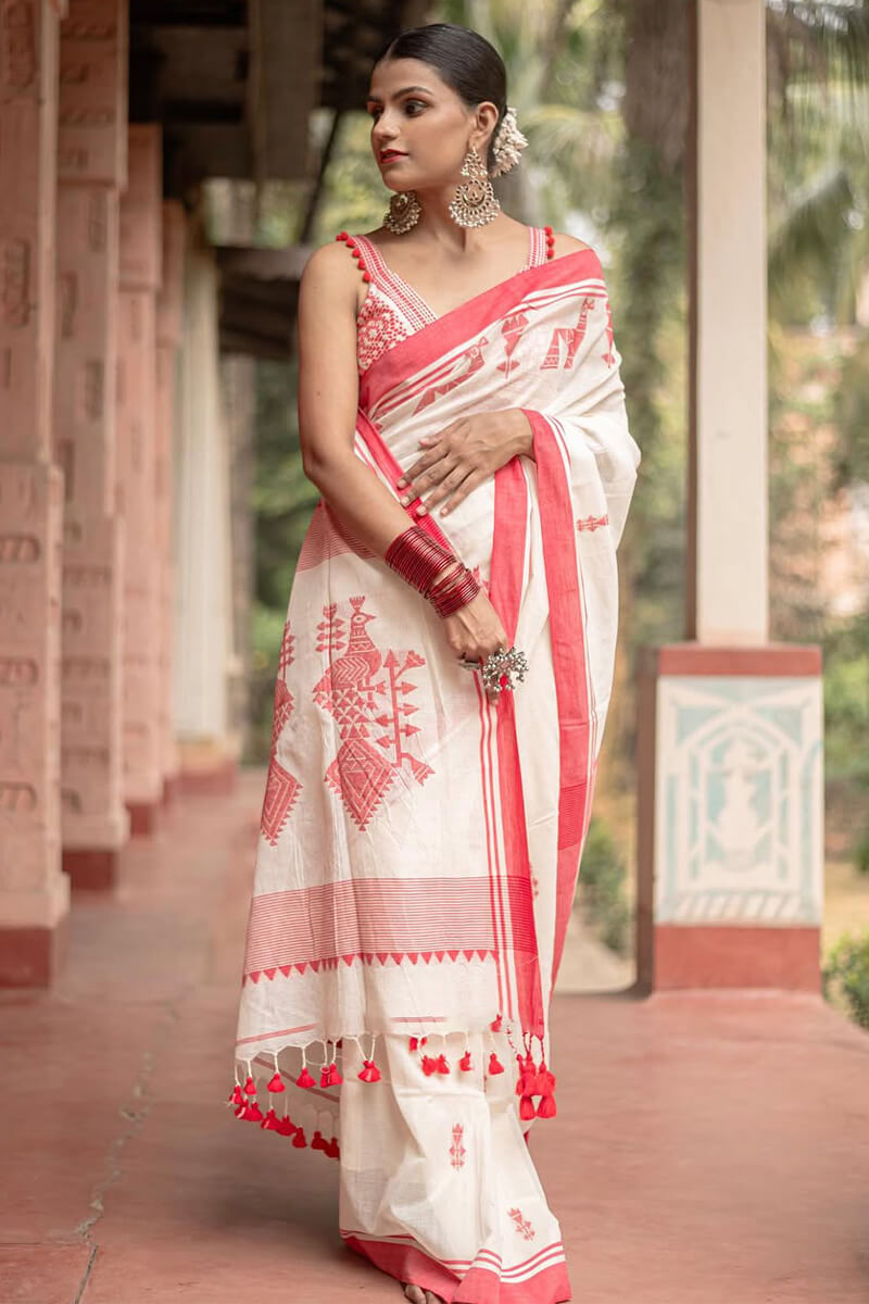 Transcendent Off White Cotton Silk Saree With Felicitous Blouse Piece