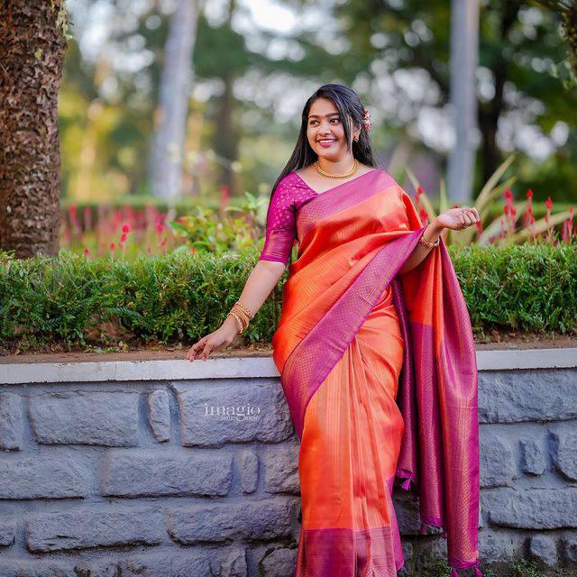 Brood Orange Soft Silk Saree With Conflate Blouse Piece