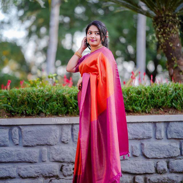 Brood Orange Soft Silk Saree With Conflate Blouse Piece