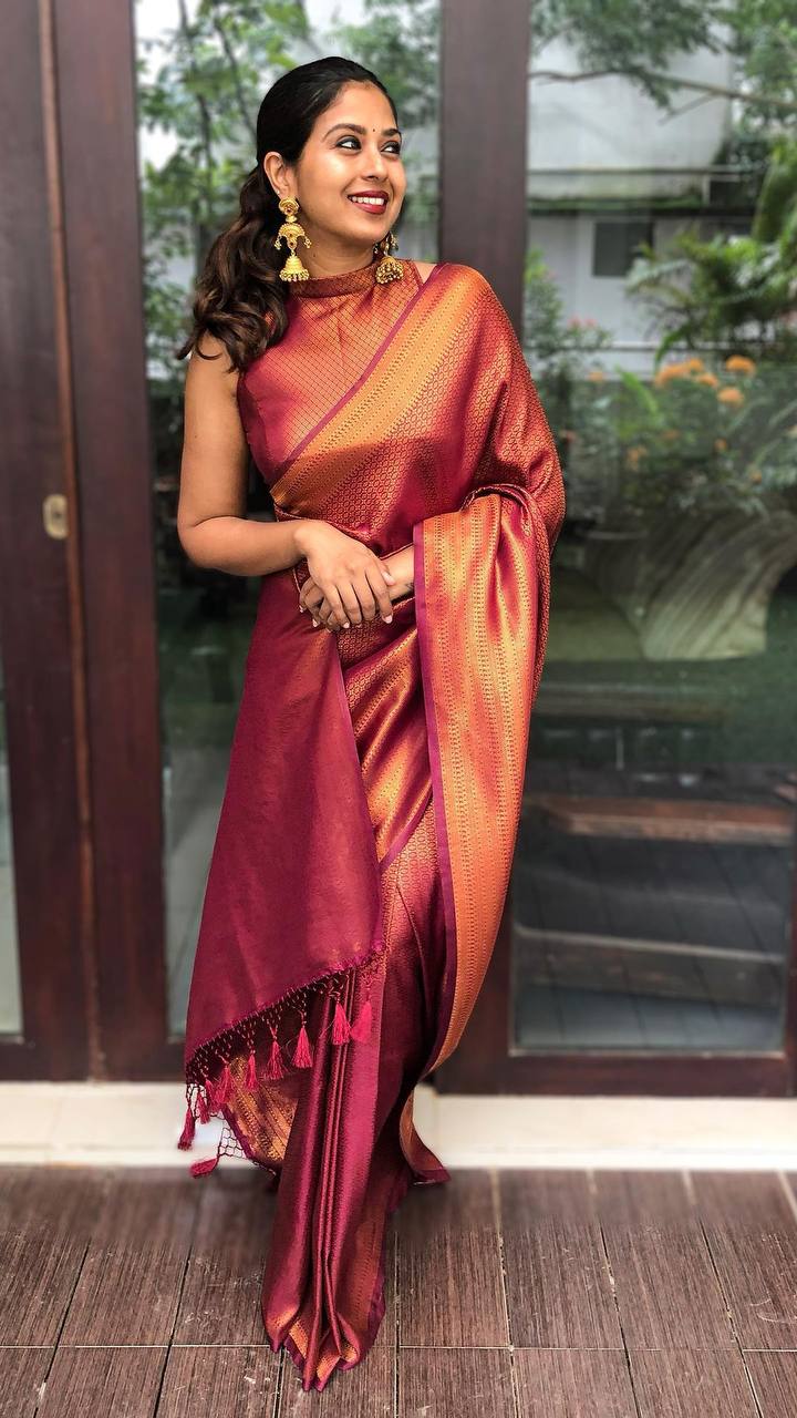 Pleasurable Wine Soft Silk Saree With Smashing Blouse Piece