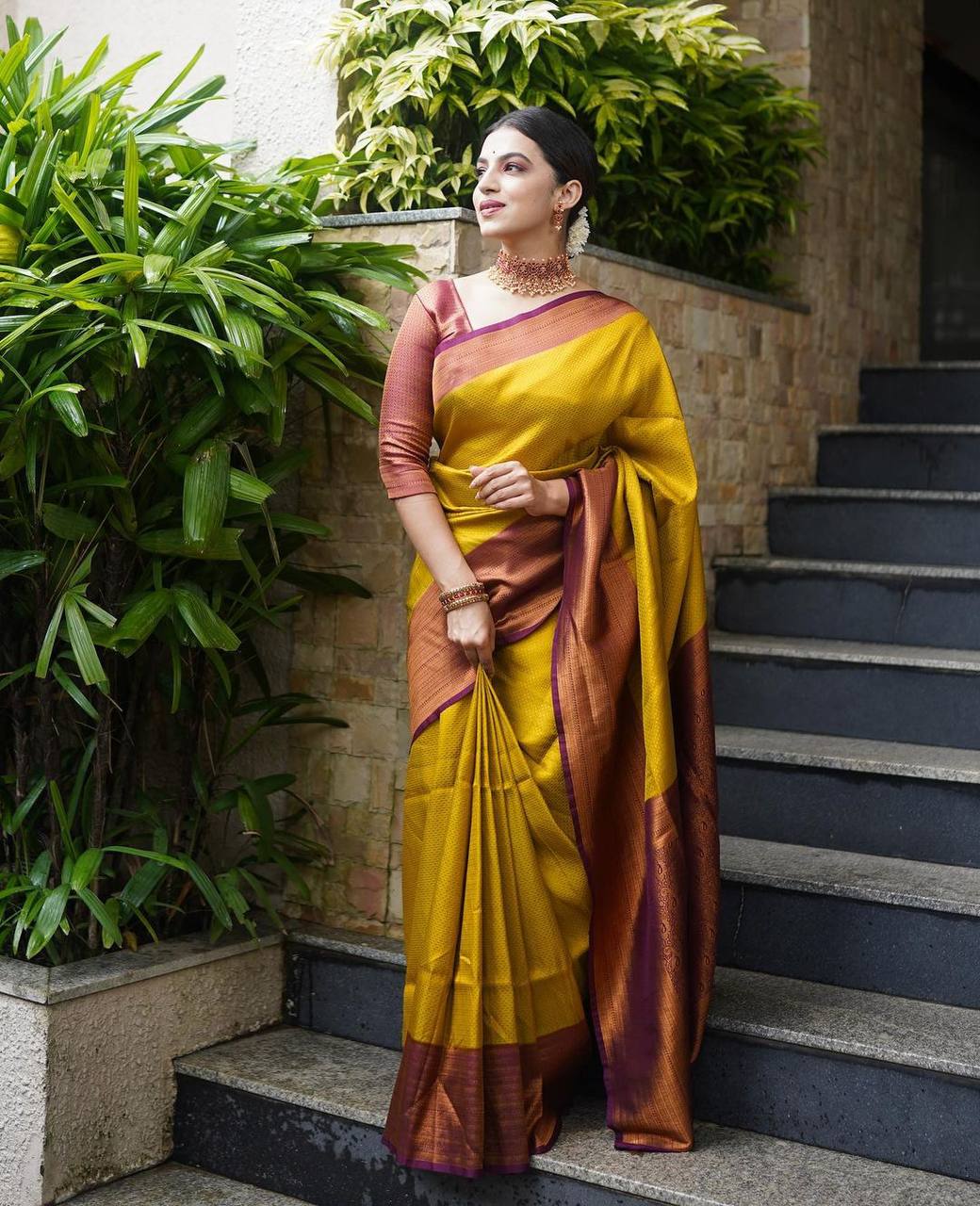 Staggering Golden Soft Silk Saree with Engaging Blouse Piece