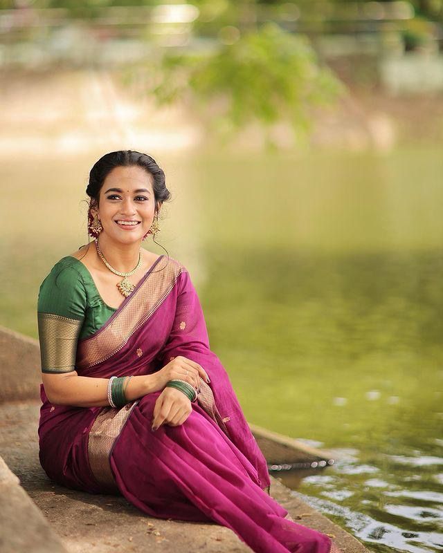 Ailurophile Dark Pink Soft Silk Saree With Engaging Blouse Piece