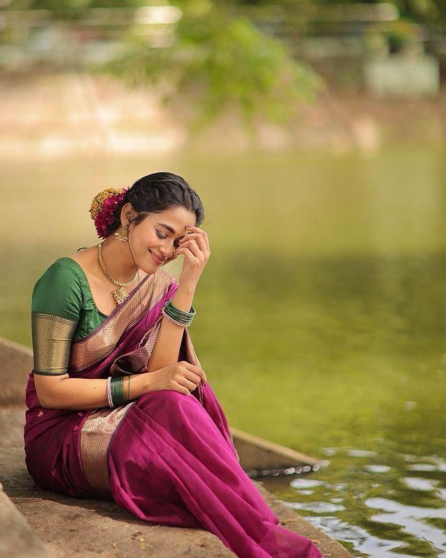 Ailurophile Dark Pink Soft Silk Saree With Engaging Blouse Piece