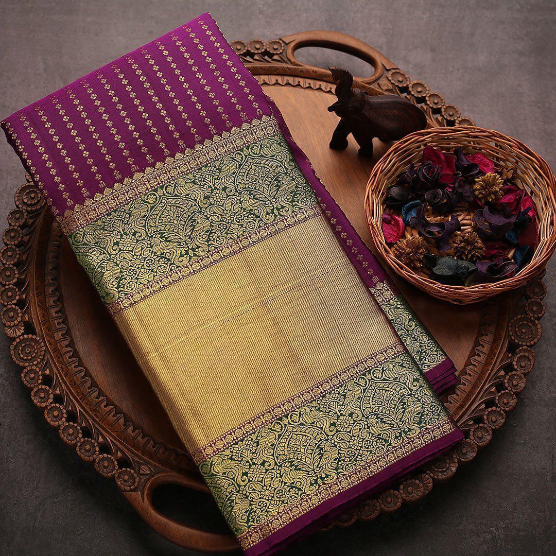 Exquisite Purple Soft Banarasi Silk Saree With Sempiternal Blouse Piece