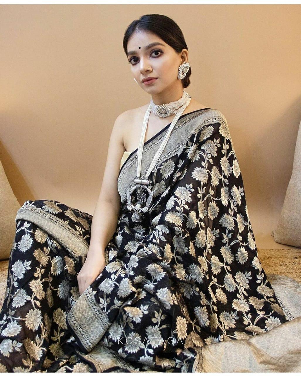 Most Flattering Black Soft Banarasi Silk Saree With Panoply Blouse Piece