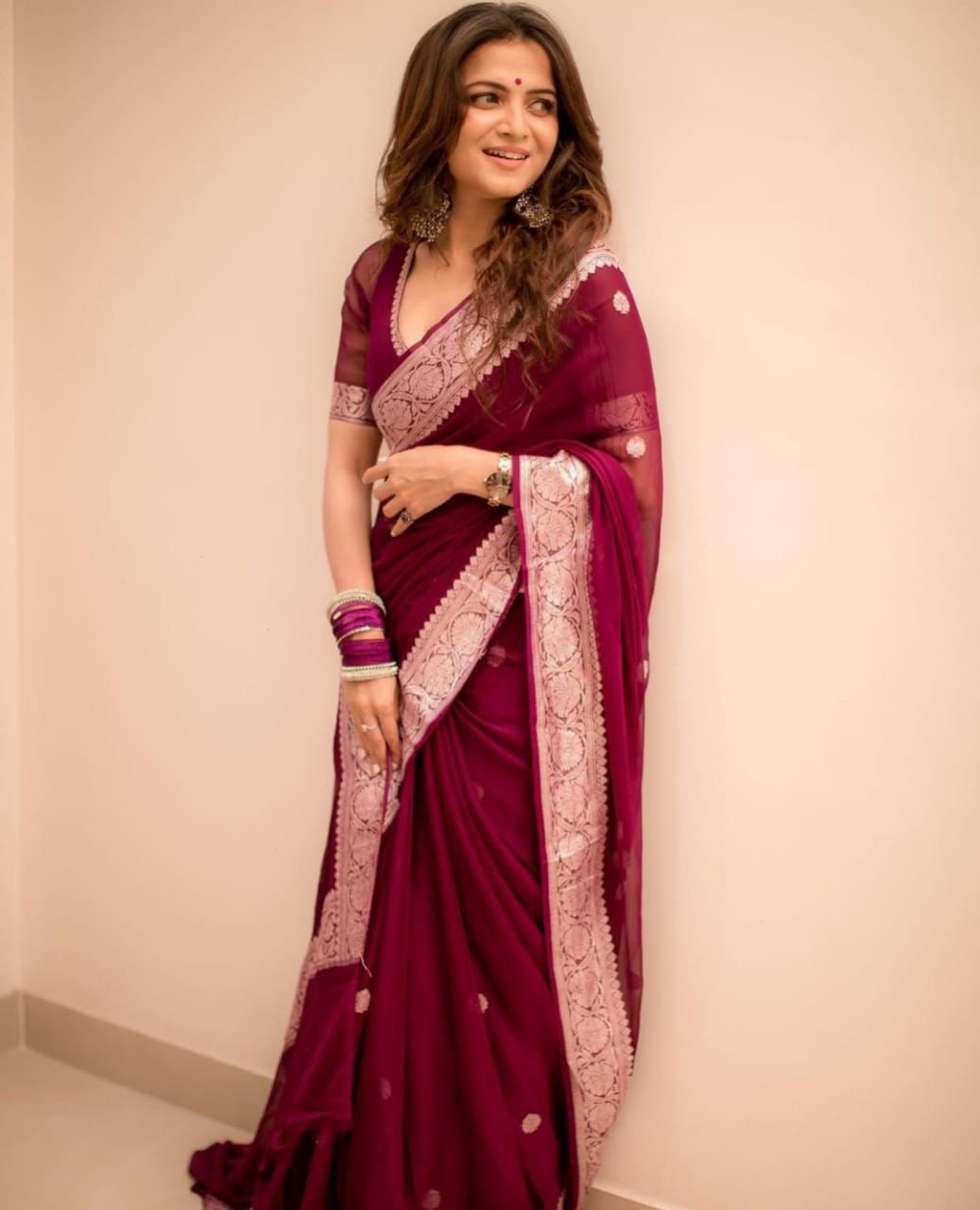 Dalliance Wine Soft Silk Saree With Desuetude Blouse Piece