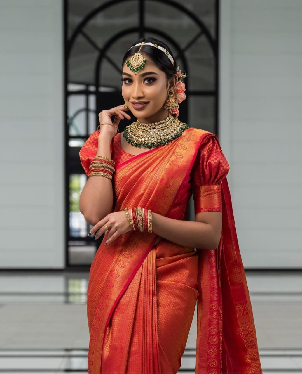 Desirable Red Soft Silk Saree with Twirling Blouse Piece