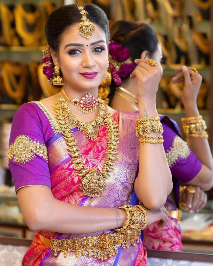 Adoring Dark Pink Soft Silk Saree With Serendipity Blouse Piece