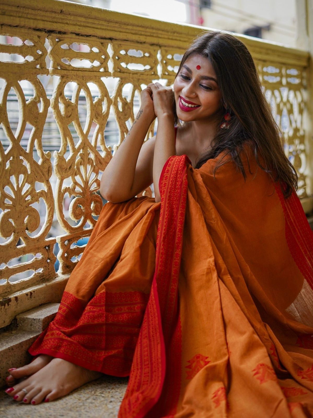 Delectable Yellow Cotton Silk Saree With Unequalled Blouse Piece