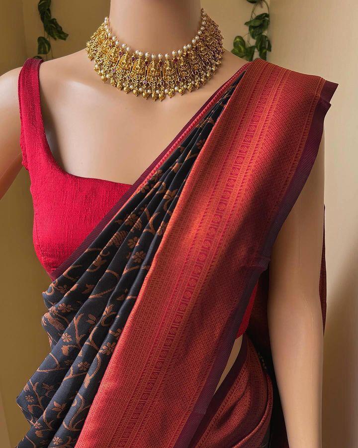 Felicitous Black Soft Silk Saree With Whimsical Blouse Piece