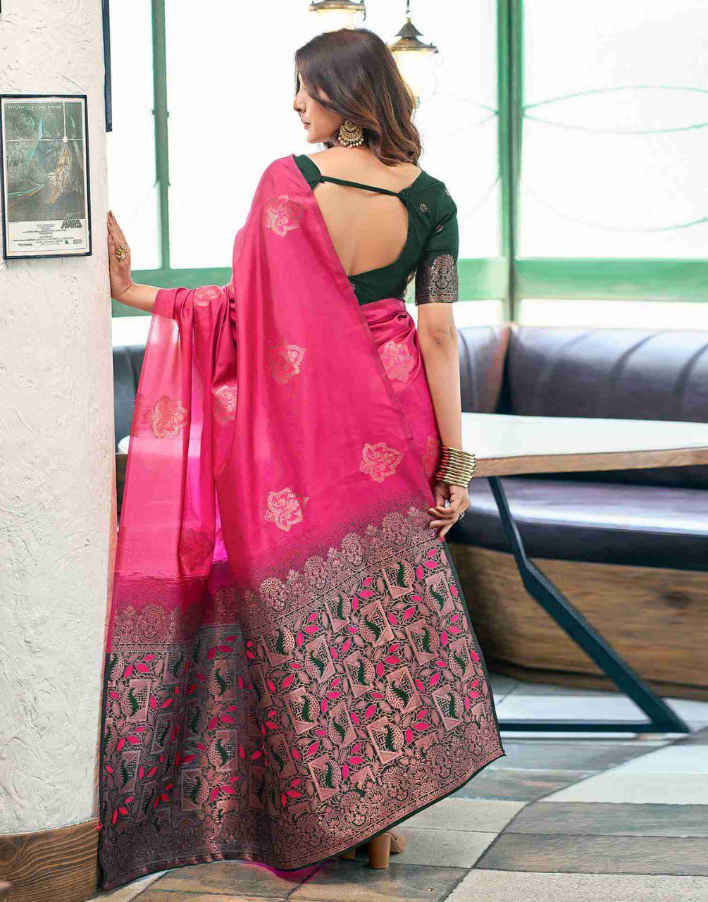 Demanding Dark Pink Soft Silk Saree With Captivating Blouse Piece