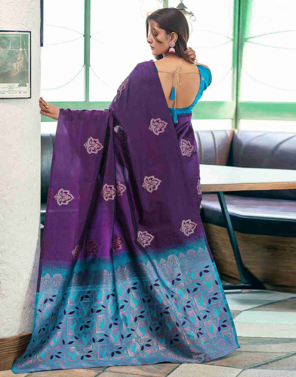 Demanding Purple  Soft Silk Saree With Captivating Blouse Piece