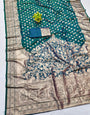 Admirable Rama Pure Zari Weaving Banarasi Silk Saree With Dalliance Blouse Piece
