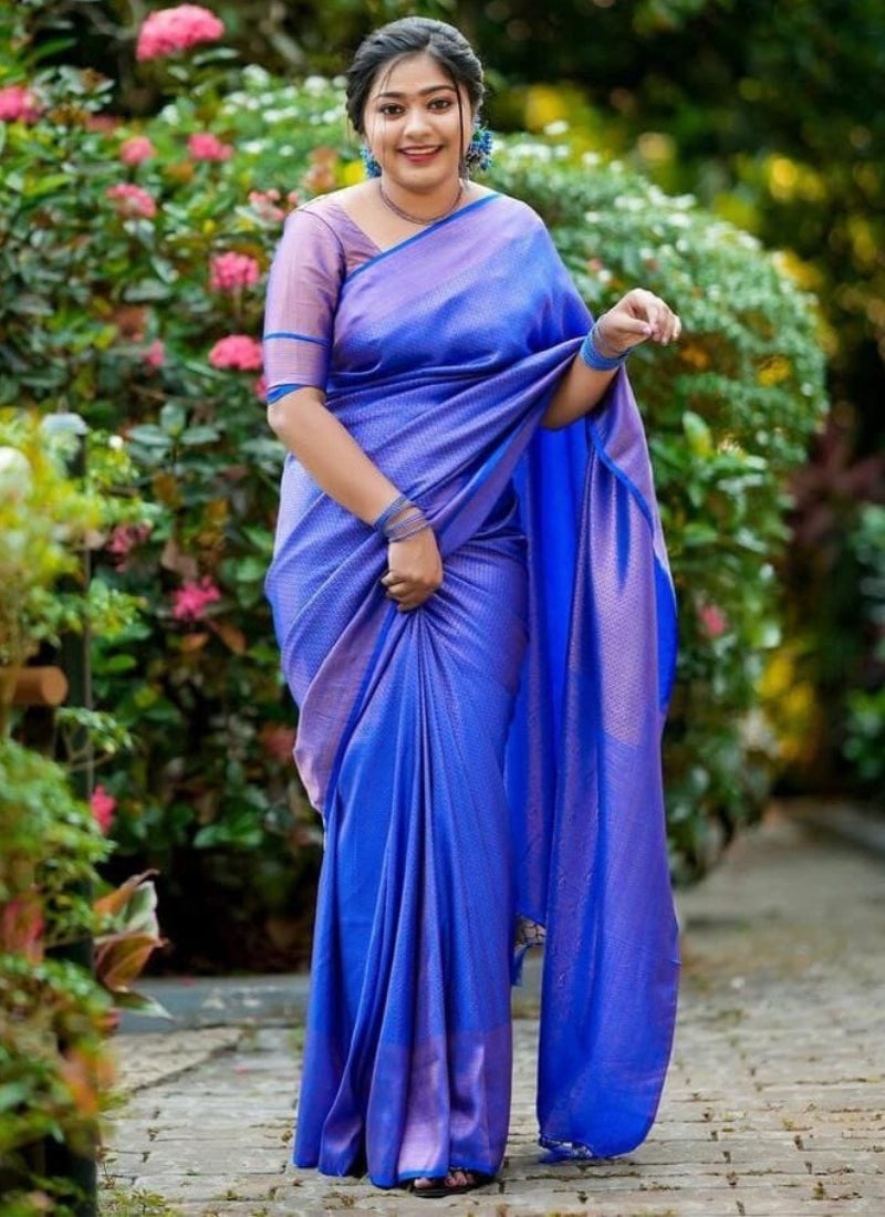 Aplomb Royal Blue Kanjivaram Silk Saree With Grandiose Blouse Piece