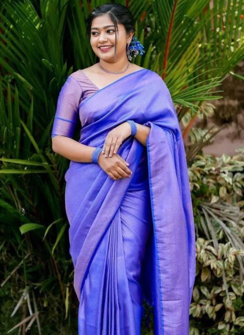 Aplomb Royal Blue Kanjivaram Silk Saree With Grandiose Blouse Piece