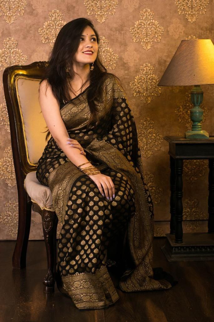 Allure Black Soft Banarasi Silk Saree With Beguiling Blouse Piece