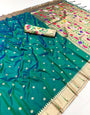 Desirable Rama Paithani Silk Saree With Gratifying Blouse Piece