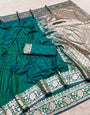 Capricious Rama Pure Zari Weaving Banarasi Silk Saree With Verdant Blouse Piece