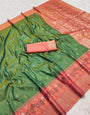 Most Flattering Green Pure Zari Weaving Banarasi Silk Saree With Exceptional Blouse Piece