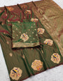 Beguiling Green Pure Zari Weaving Banarasi Silk Saree With Sumptuous Blouse Piece