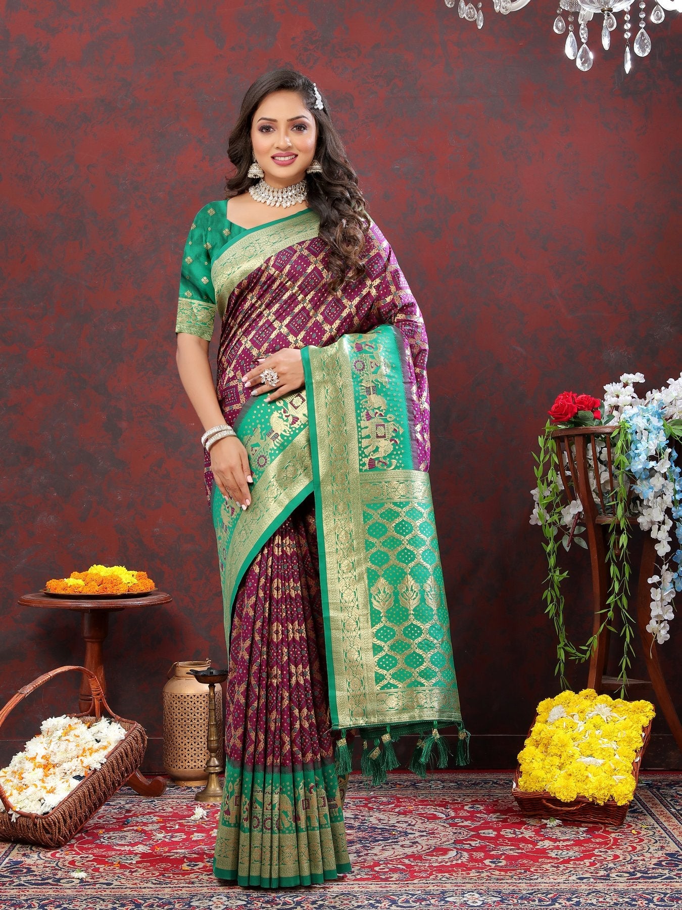 Adoring Wine Patola Silk Saree with Glorious Blouse Piece