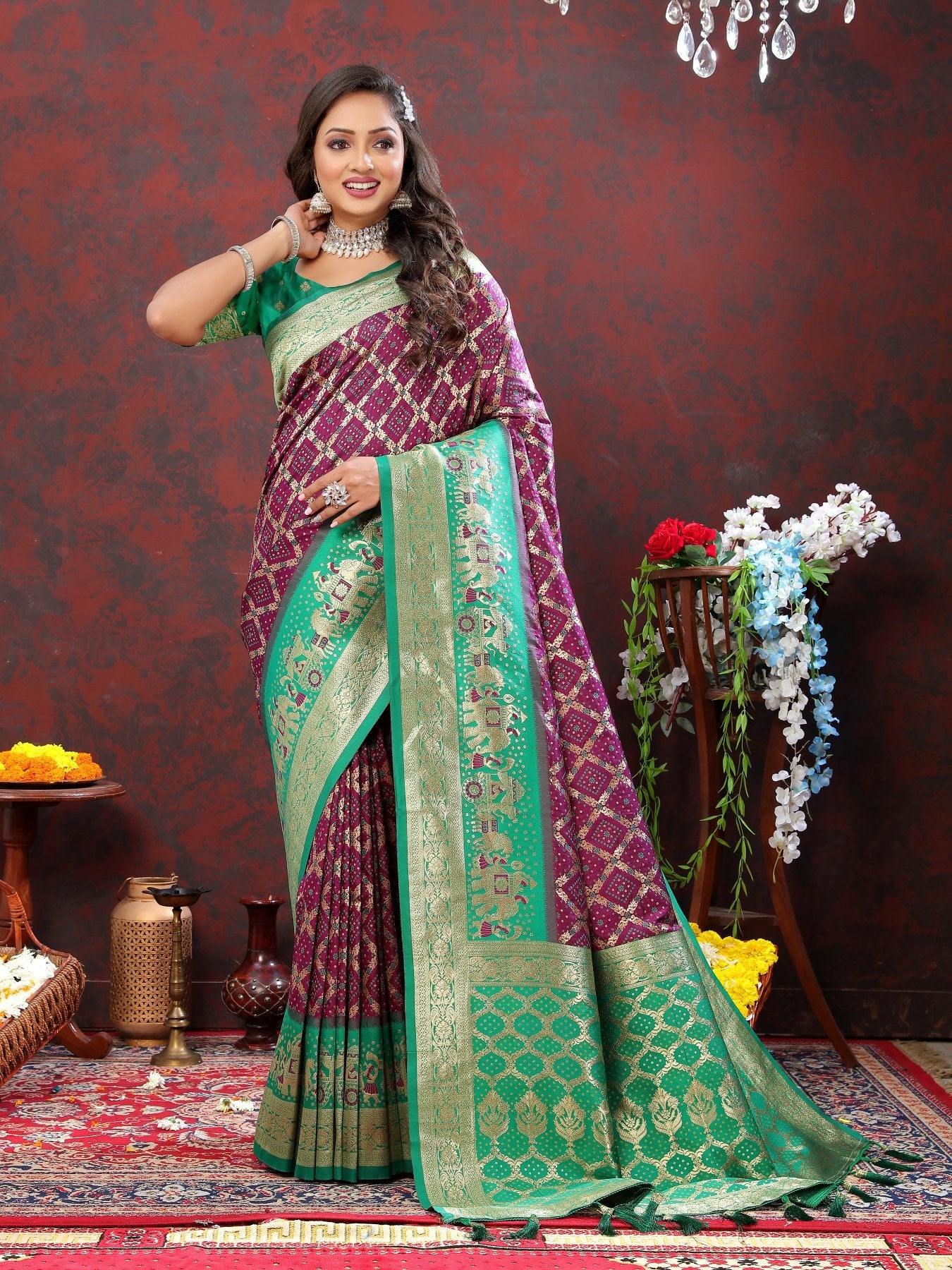 Adoring Wine Patola Silk Saree with Glorious Blouse Piece