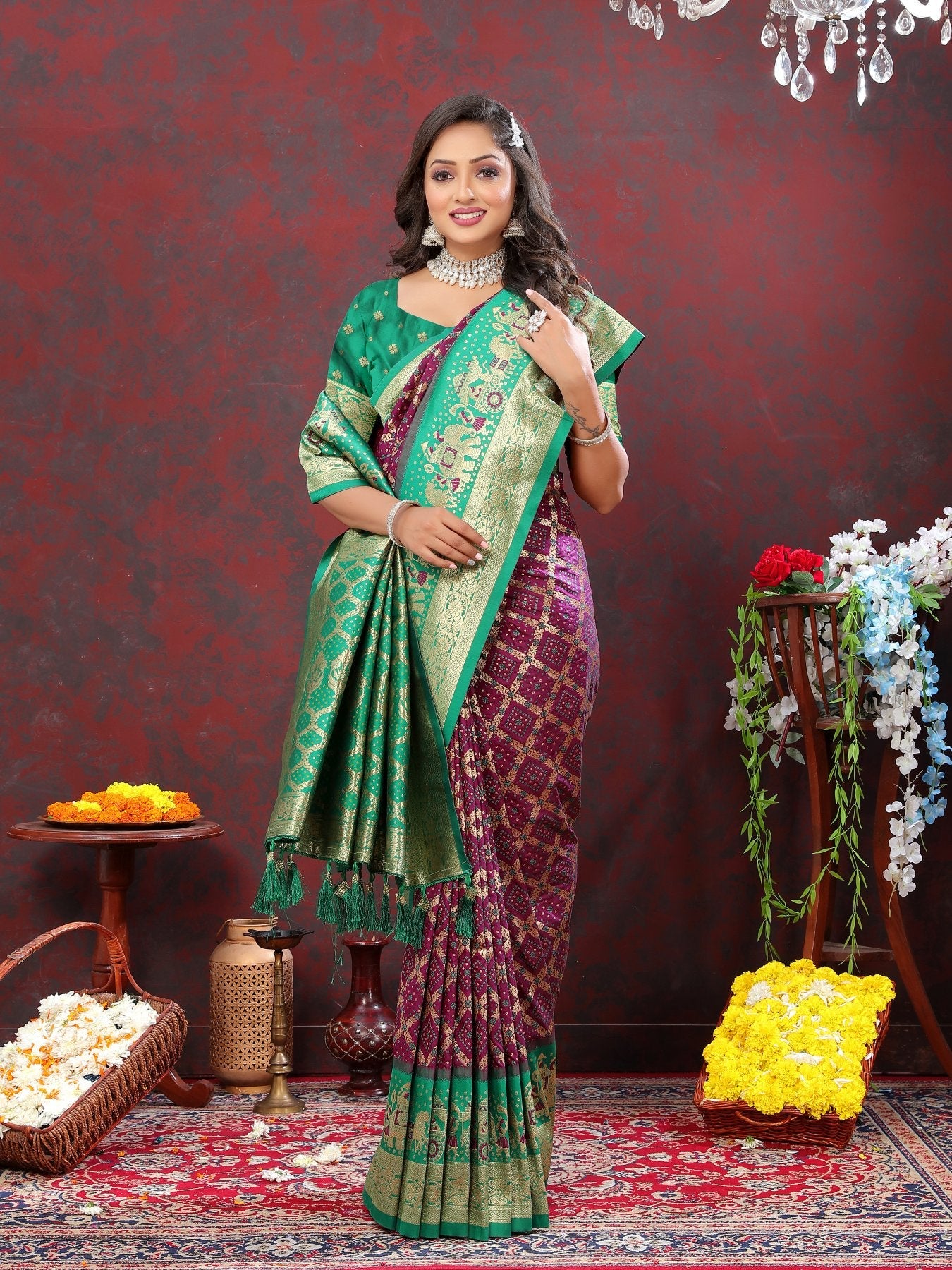 Adoring Wine Patola Silk Saree with Glorious Blouse Piece