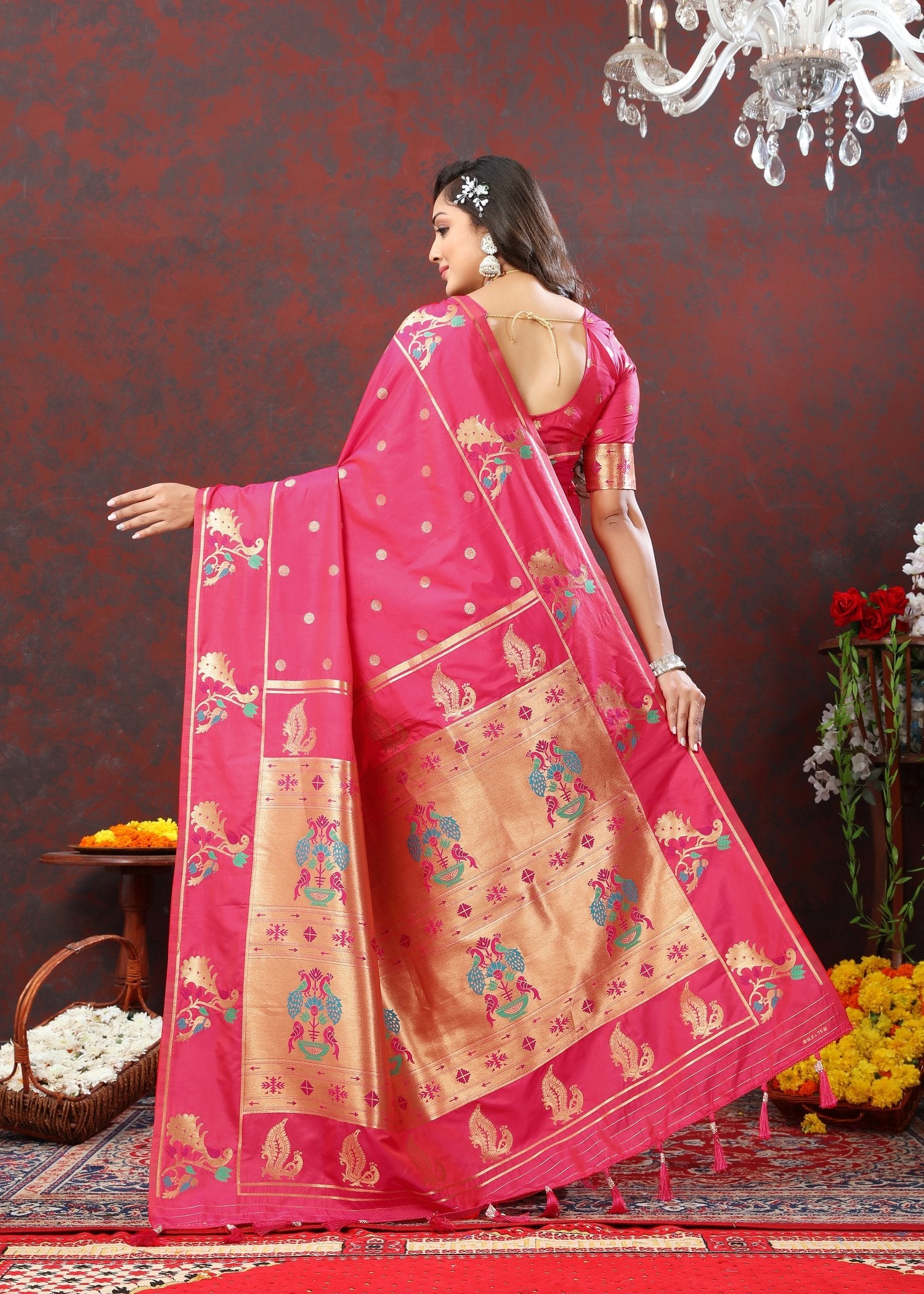 Smart Dark Pink Paithani Silk Saree With Pleasant Blouse Piece