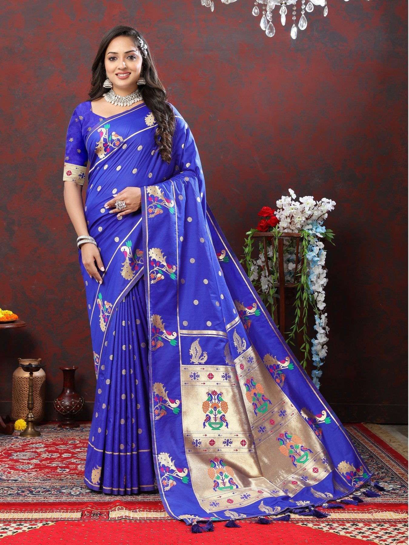 Appealing Royal Blue Paithani Silk Saree With Glorious Blouse Piece