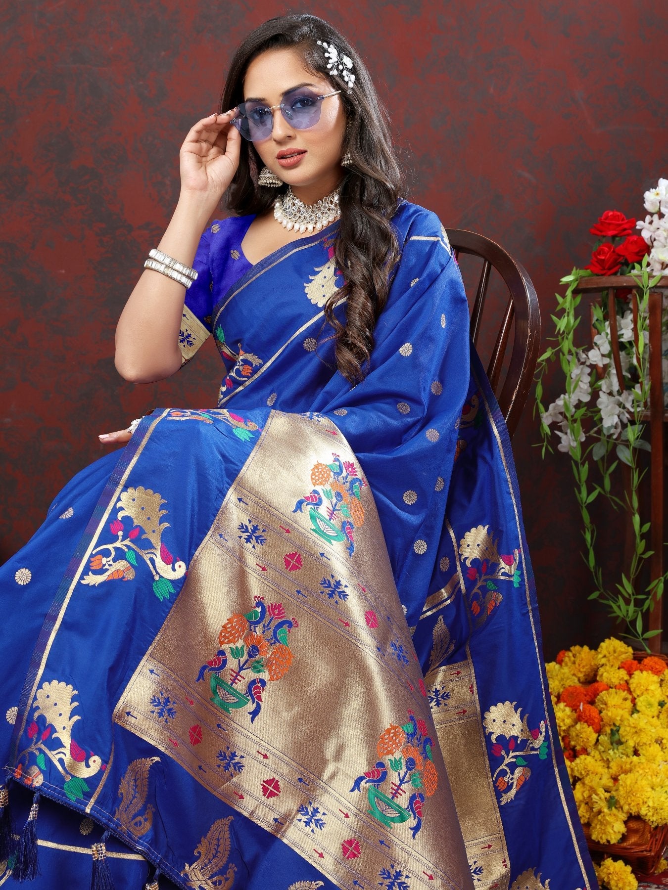 Appealing Royal Blue Paithani Silk Saree With Glorious Blouse Piece