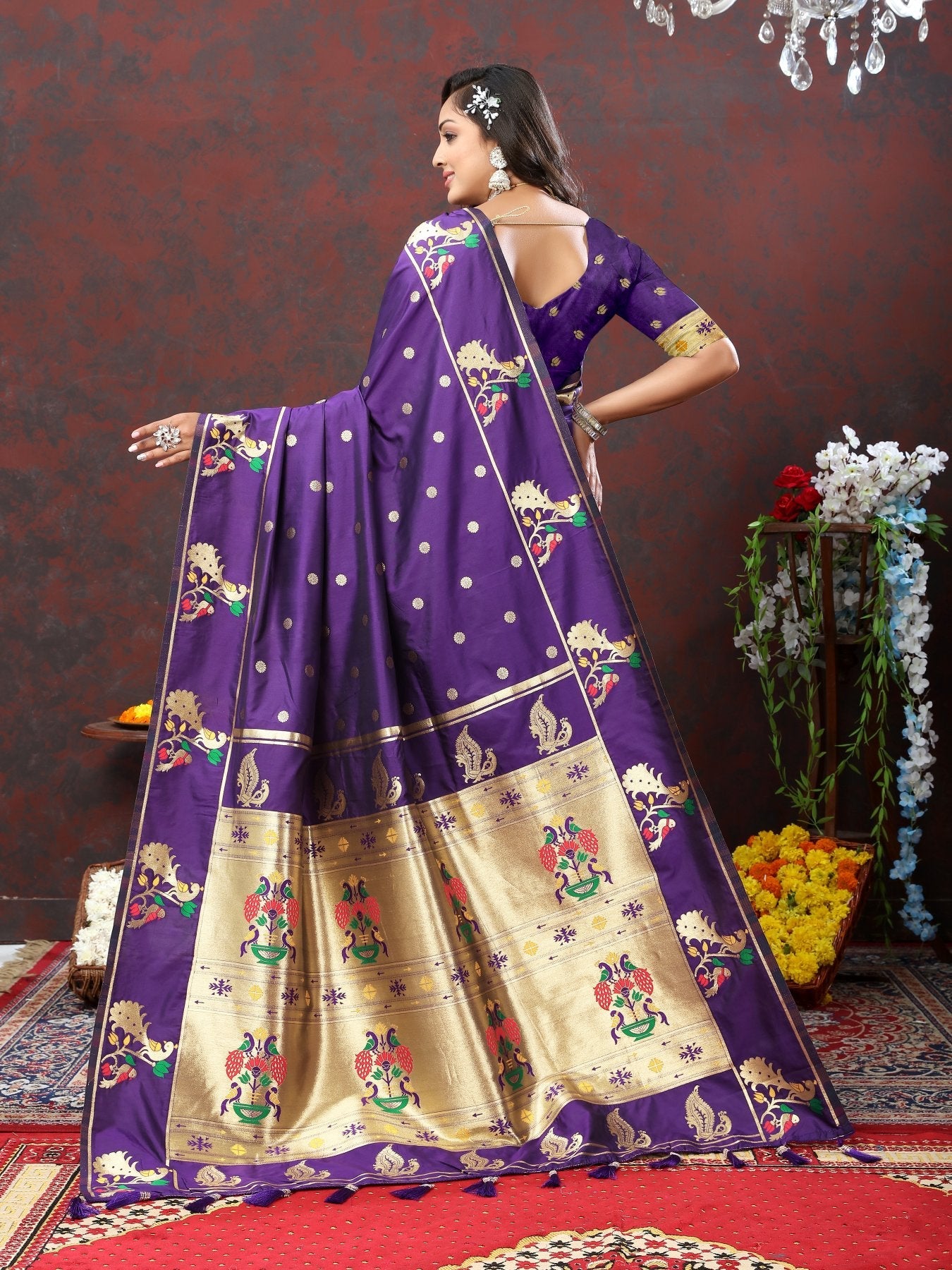 Exquisite Violet Paithani Silk Saree With Flameboyant Blouse Piece