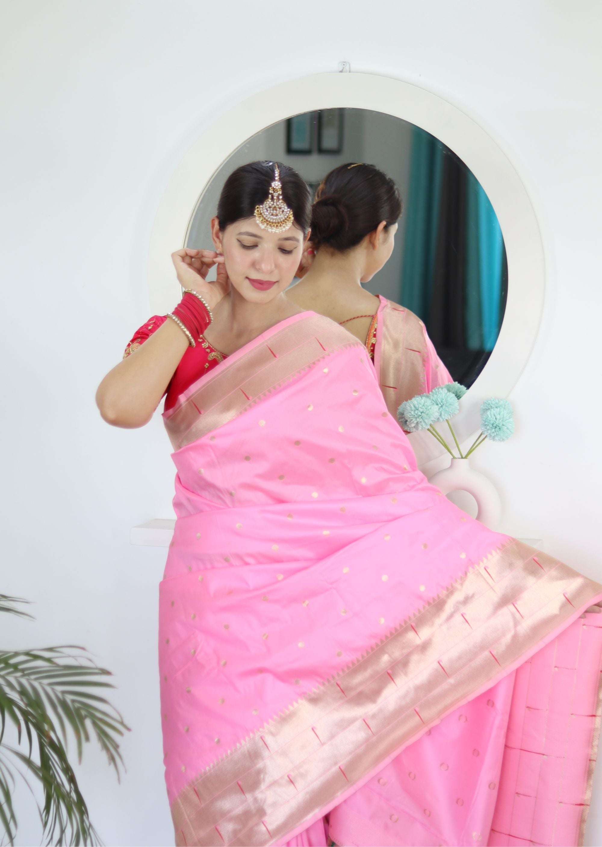 Alluring Baby Pink Paithani Silk Saree With Smart Blouse Piece