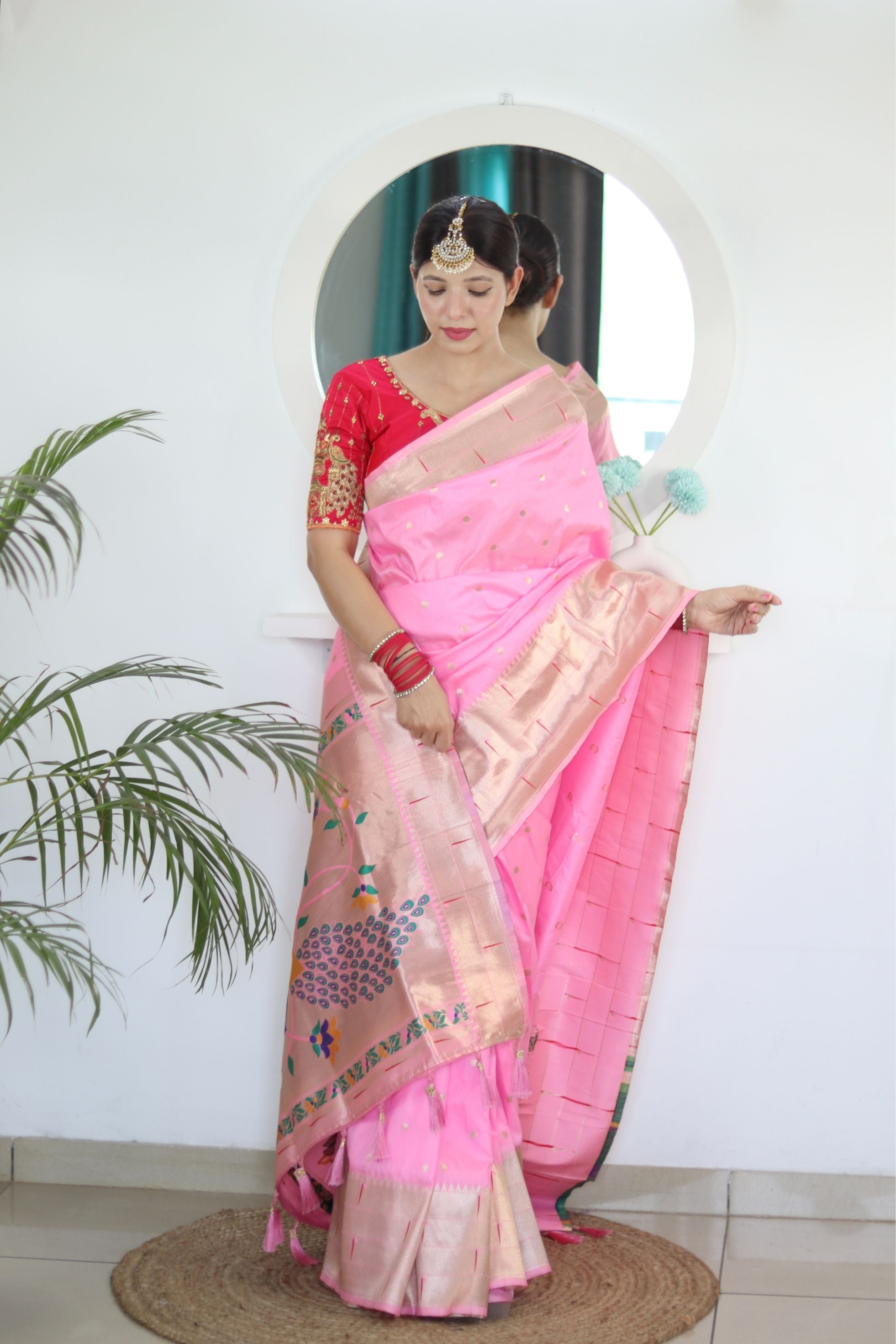 Alluring Baby Pink Paithani Silk Saree With Smart Blouse Piece