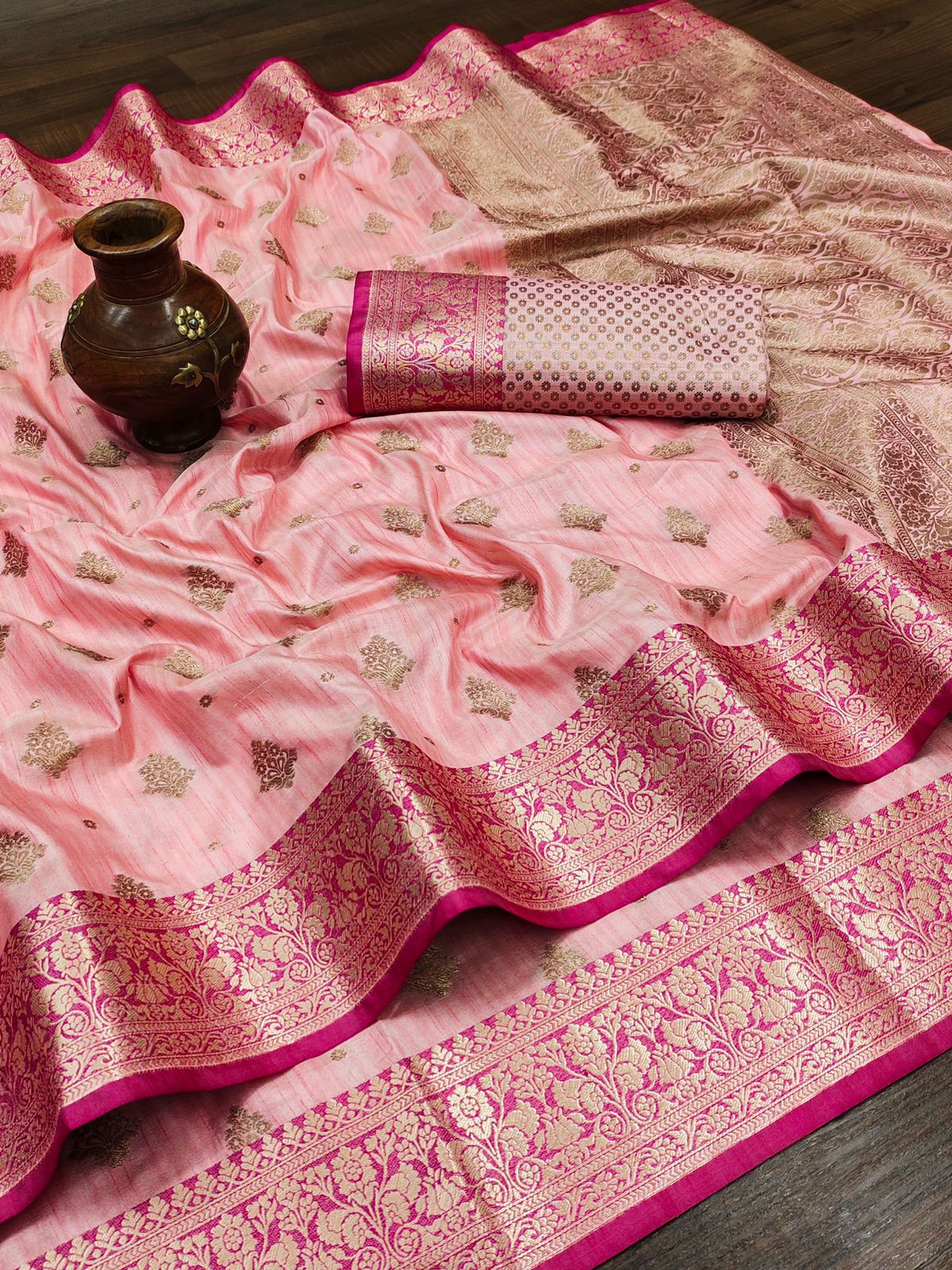 Whimsical Pink Banarasi Silk Saree With Tremendous Blouse Piece