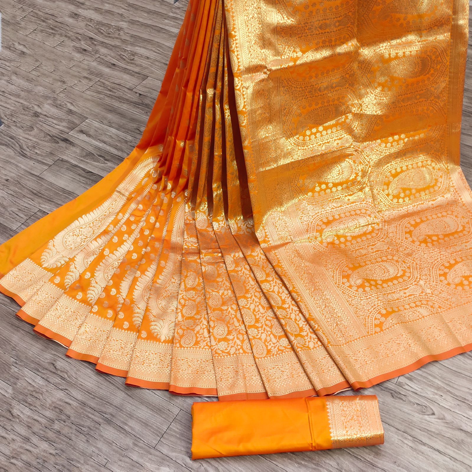 Effulgent Mustard Banarasi Silk Saree With Enthralling Blouse Piece