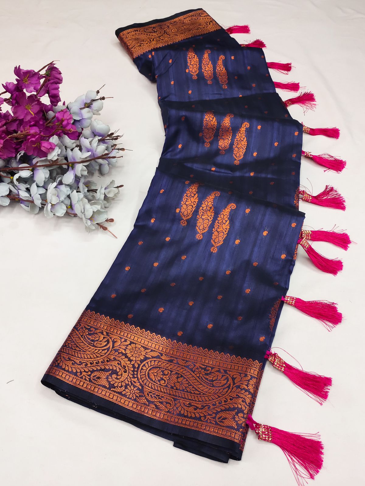 Trendy Navy Blue Soft Banarasi Silk Saree With Gossamer Blouse Piece