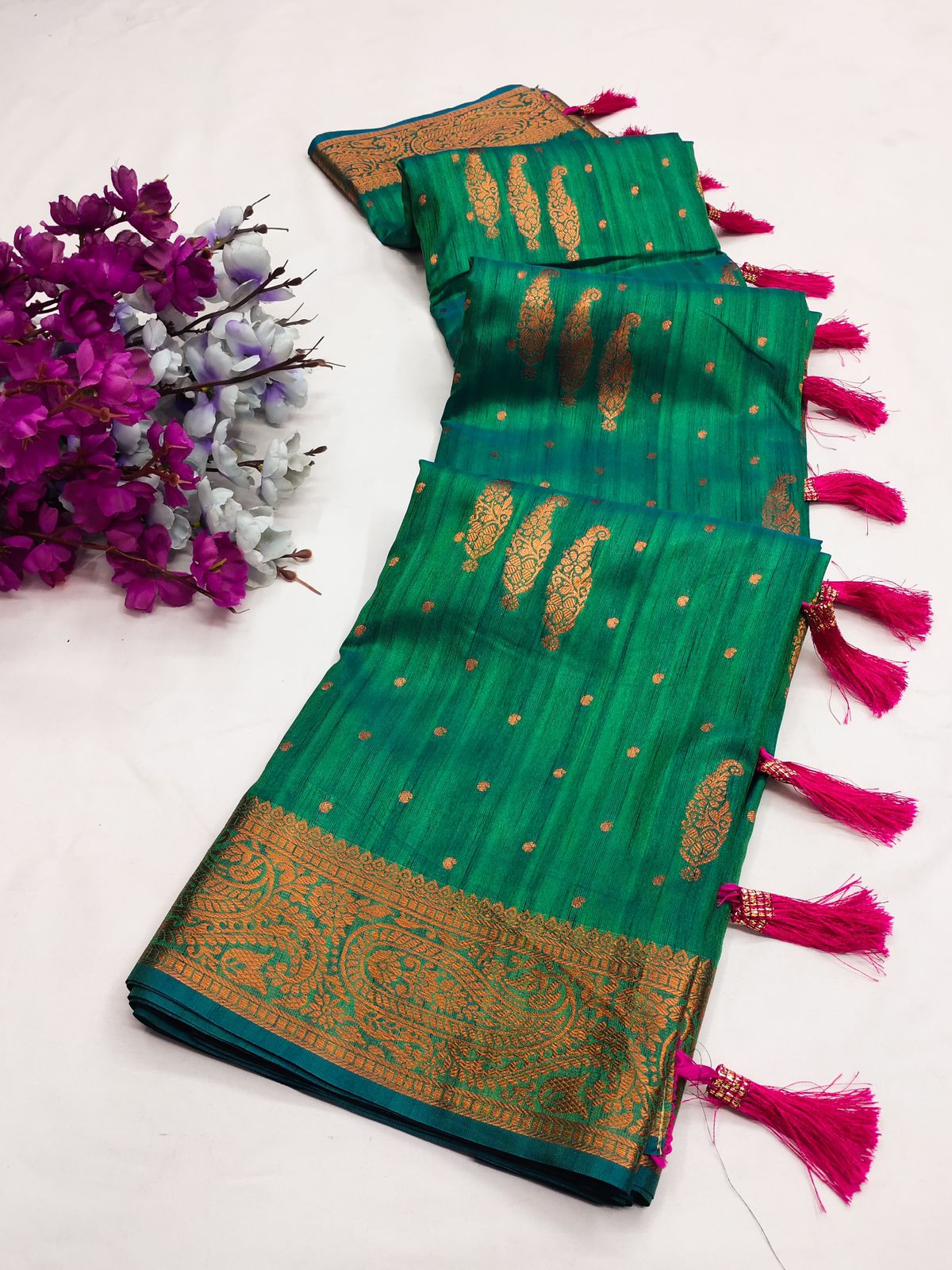 Divine Rama Soft Banarasi Silk Saree With Ephemeral Blouse Piece