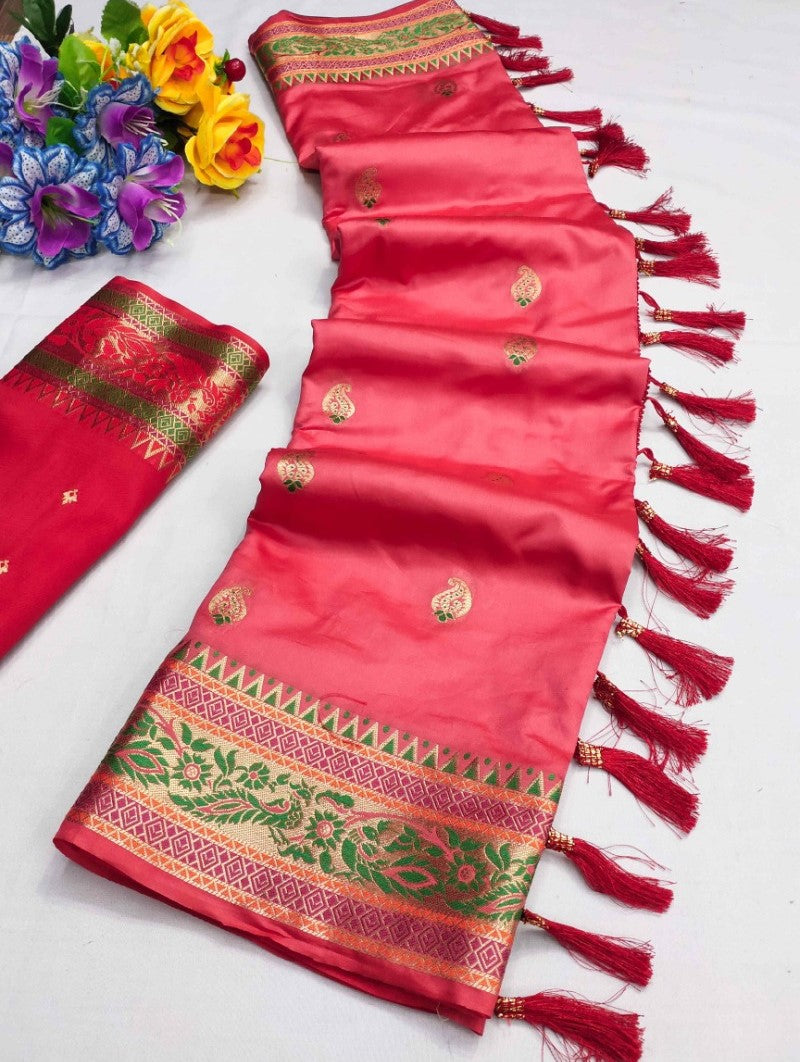 Admirable Pink Soft Banarasi Silk Saree With Effervescent Blouse Piece