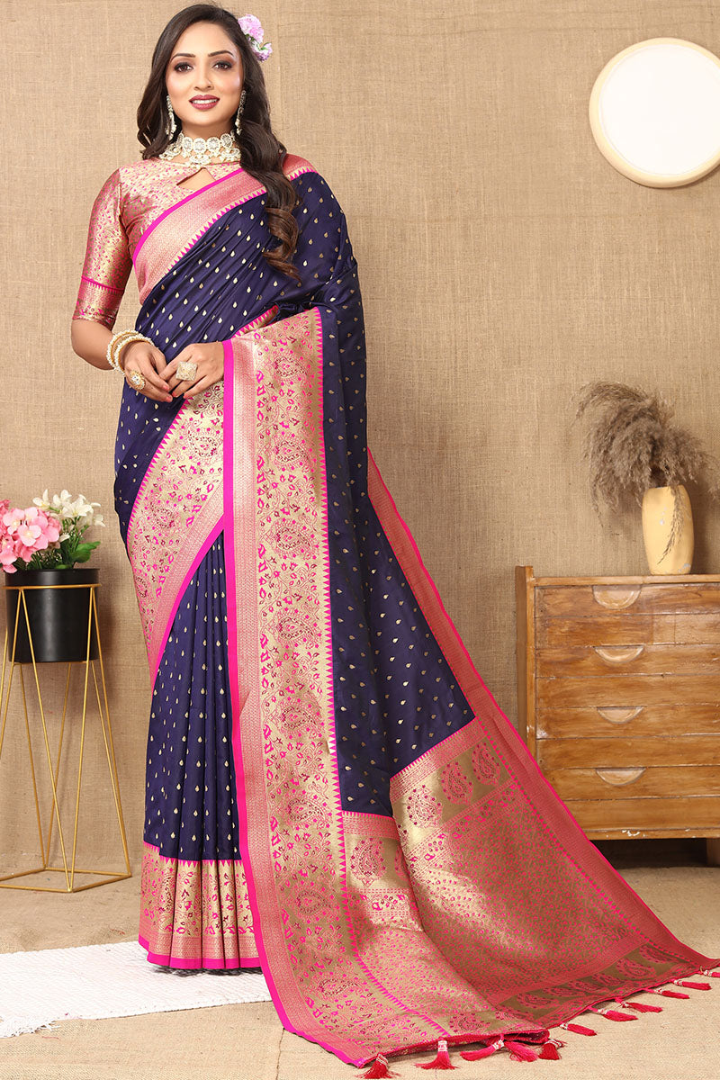 Delectable Navy Blue Soft Banarasi Silk Saree With Outstanding Blouse Piece